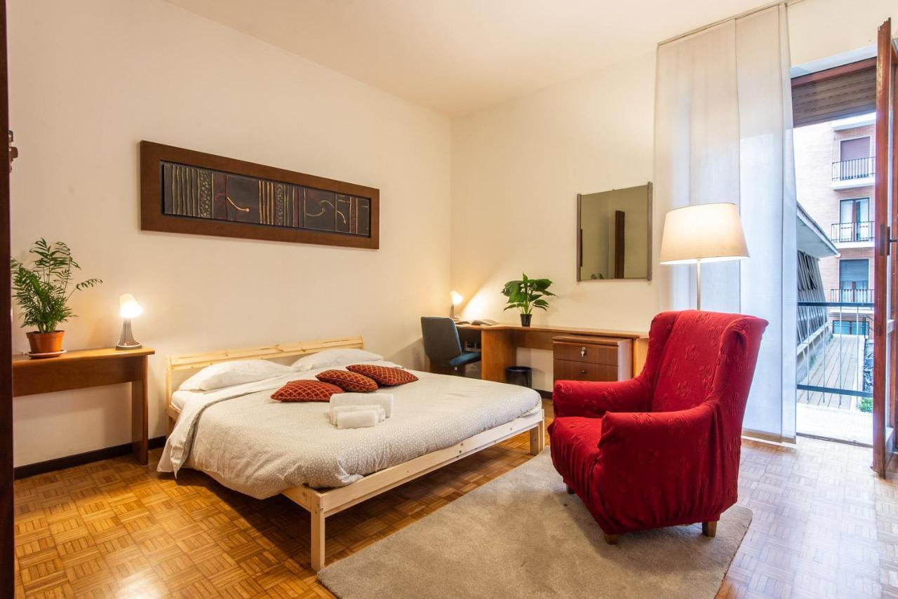 Central Guest House Мілан Екстер'єр фото