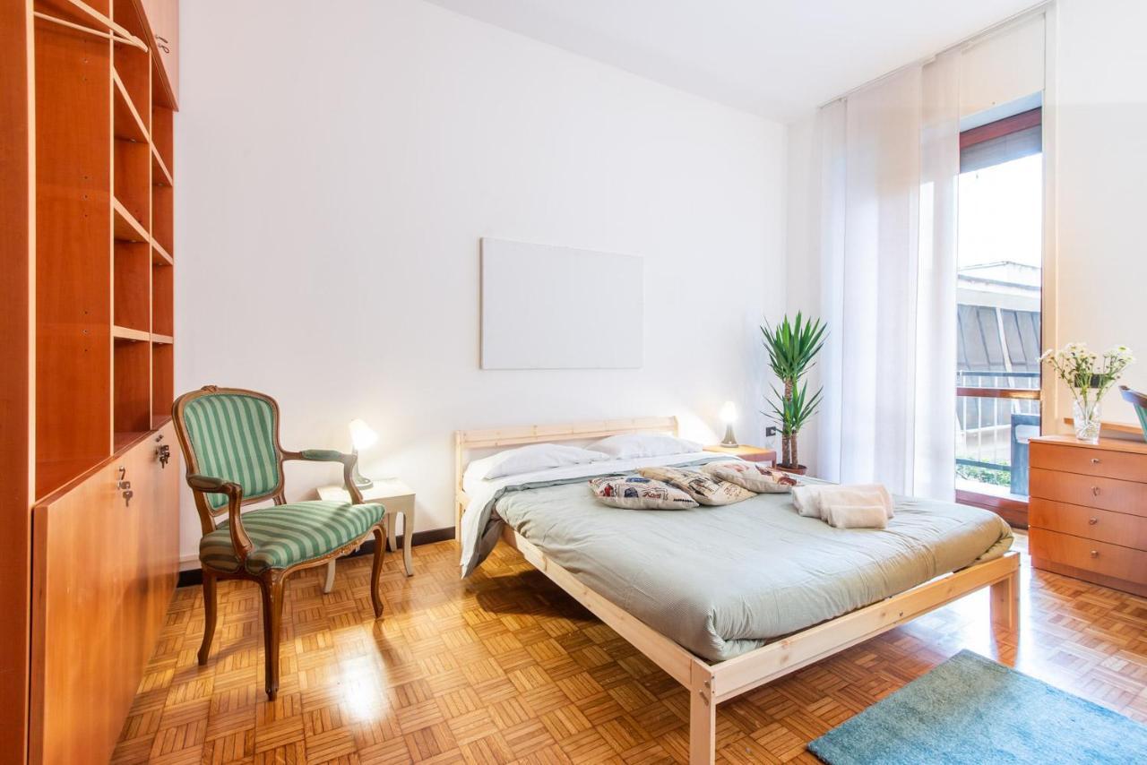 Central Guest House Мілан Екстер'єр фото