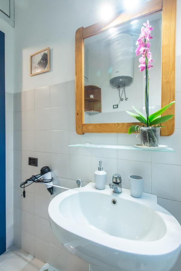 Central Guest House Мілан Екстер'єр фото